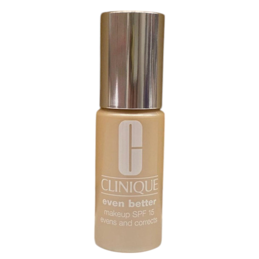 Clinique, Even Better, Parabenfrei, Hydratisierend, Flüssige Grundierung, 07, Vanille, SPF 15, 15 ml *Tester - Beautyleader